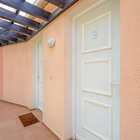 Le Hameau De Cap Esterel - Maeva - 2 Pieces 5 Personnes - Confort Mae-1127 *